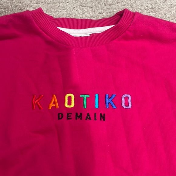 Pink cropped crew neck from Spain - Picture 1 of 4